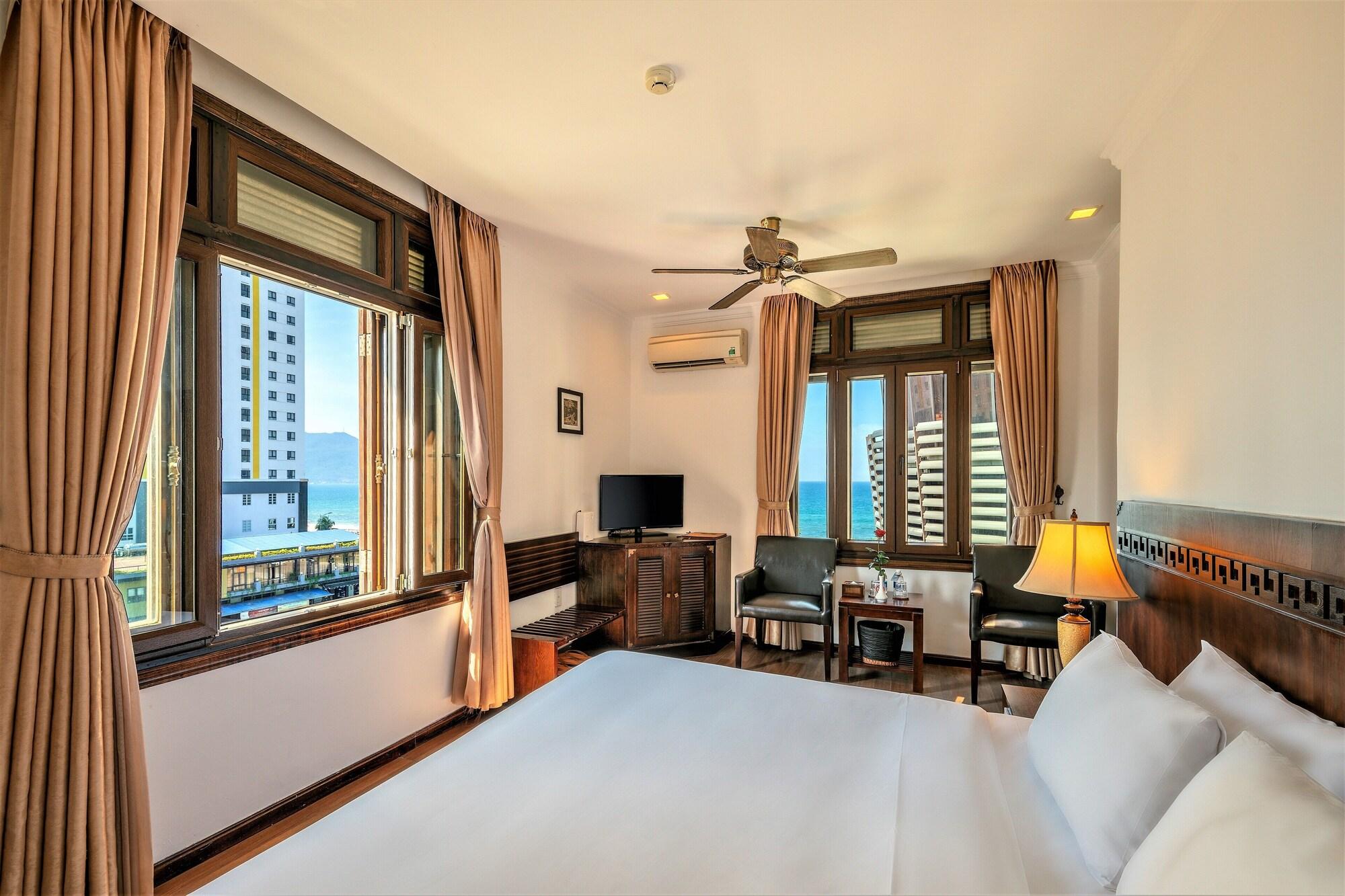 Chu Hotel Da Nang Exterior foto